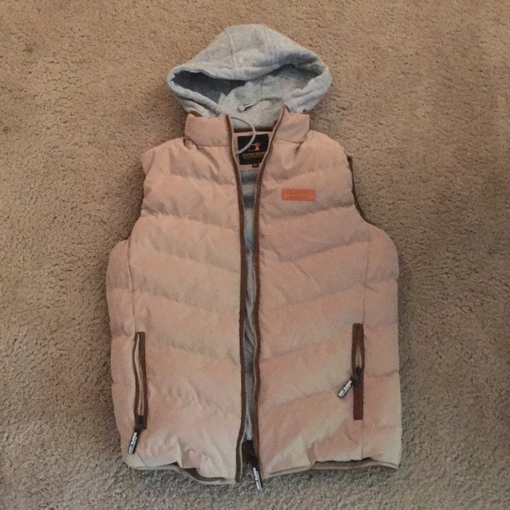 Men’s vest with hood